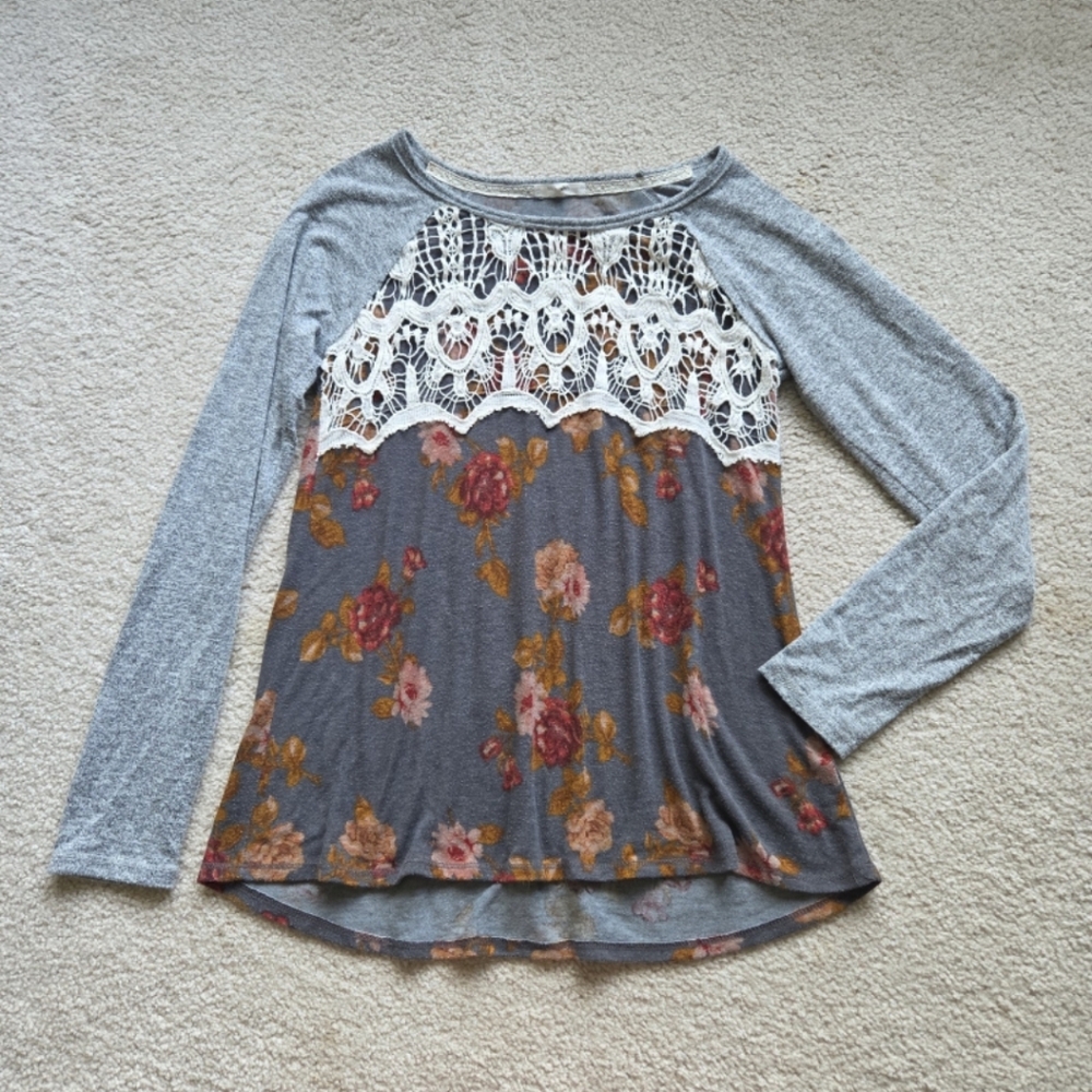 Floral Lace Patchwork Long Sleeve Top